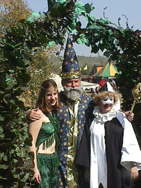 Sarah2.jpg (74993 bytes)