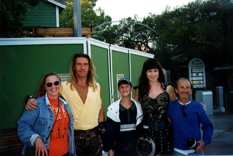 eileenandrewwayne.jpg (50174 bytes)