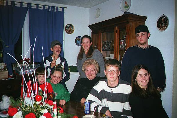 lotsagormans.jpg (59819 bytes)