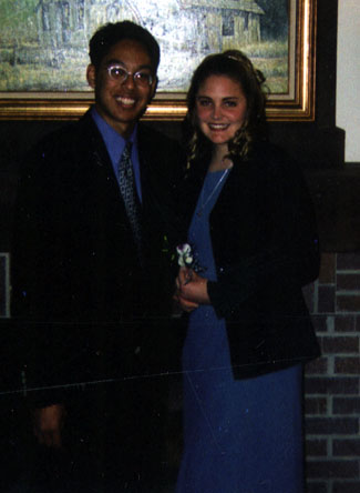 michelleandsomeone2.jpg (29051 bytes)