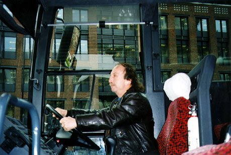 wayne03.jpg (54043 bytes)